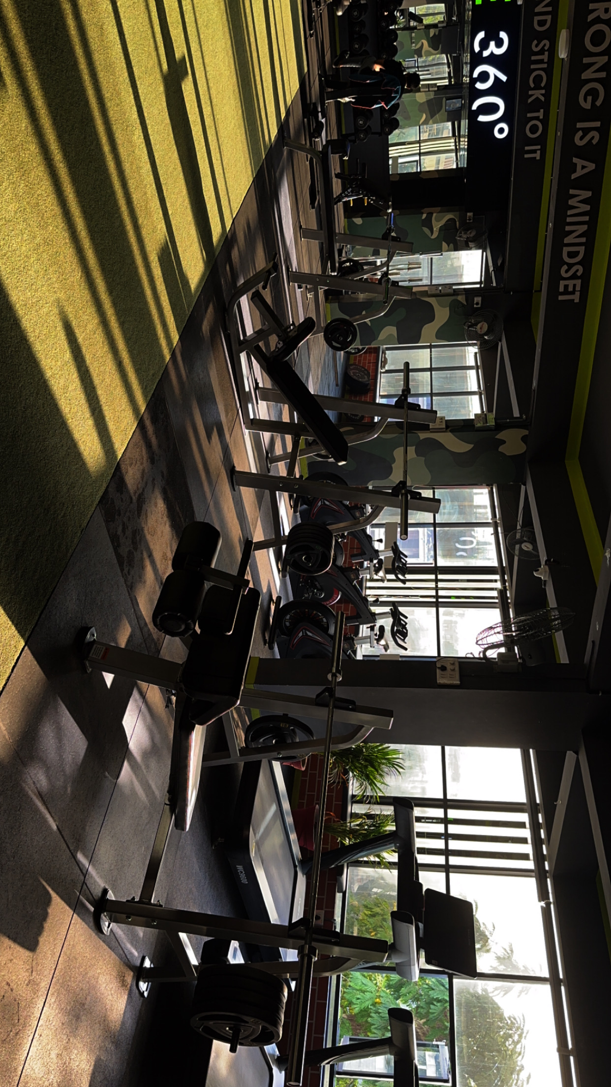 Free weights and strength machines at Evolve 360 Fitness Club