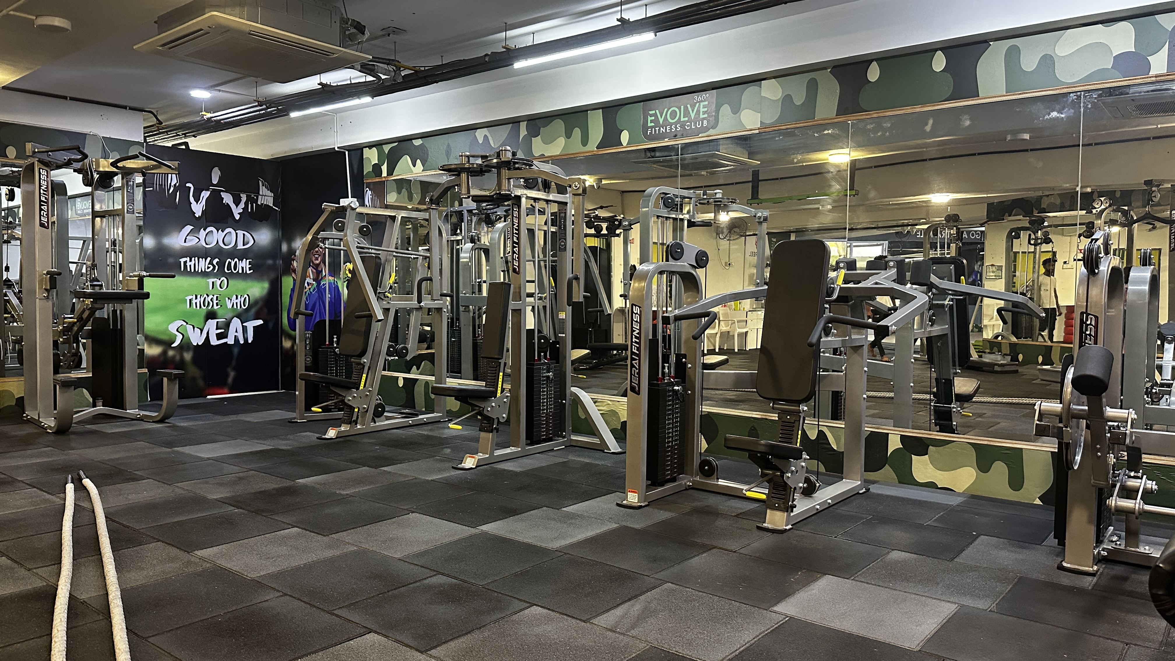 Cardio equipment zone